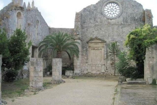 Domus 1333 Al Duomo * Syracuse